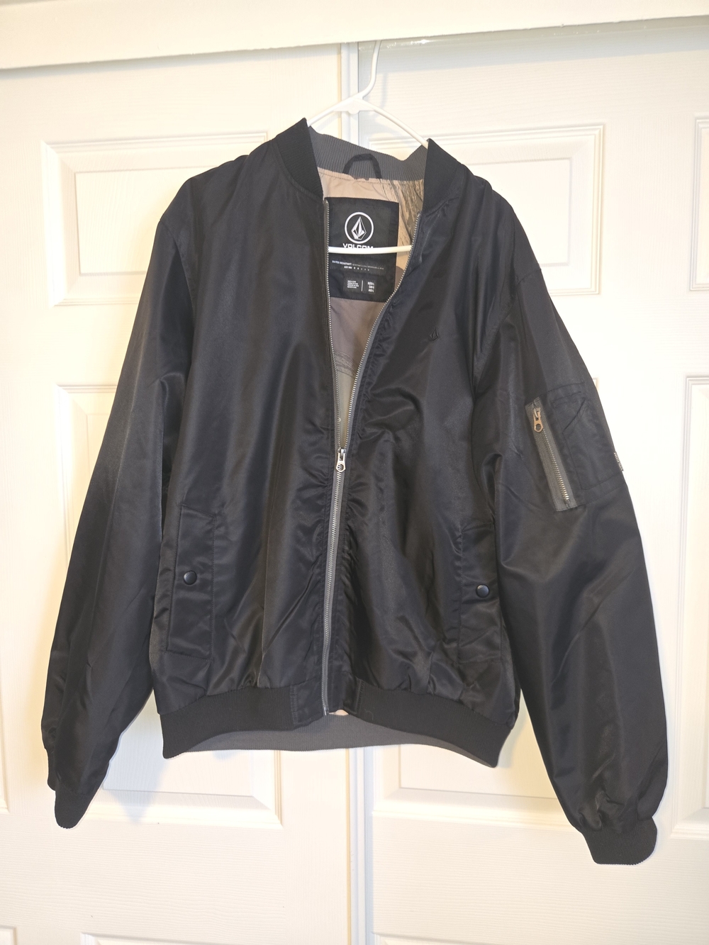 Volcom Men’s Black Bomber Jacket